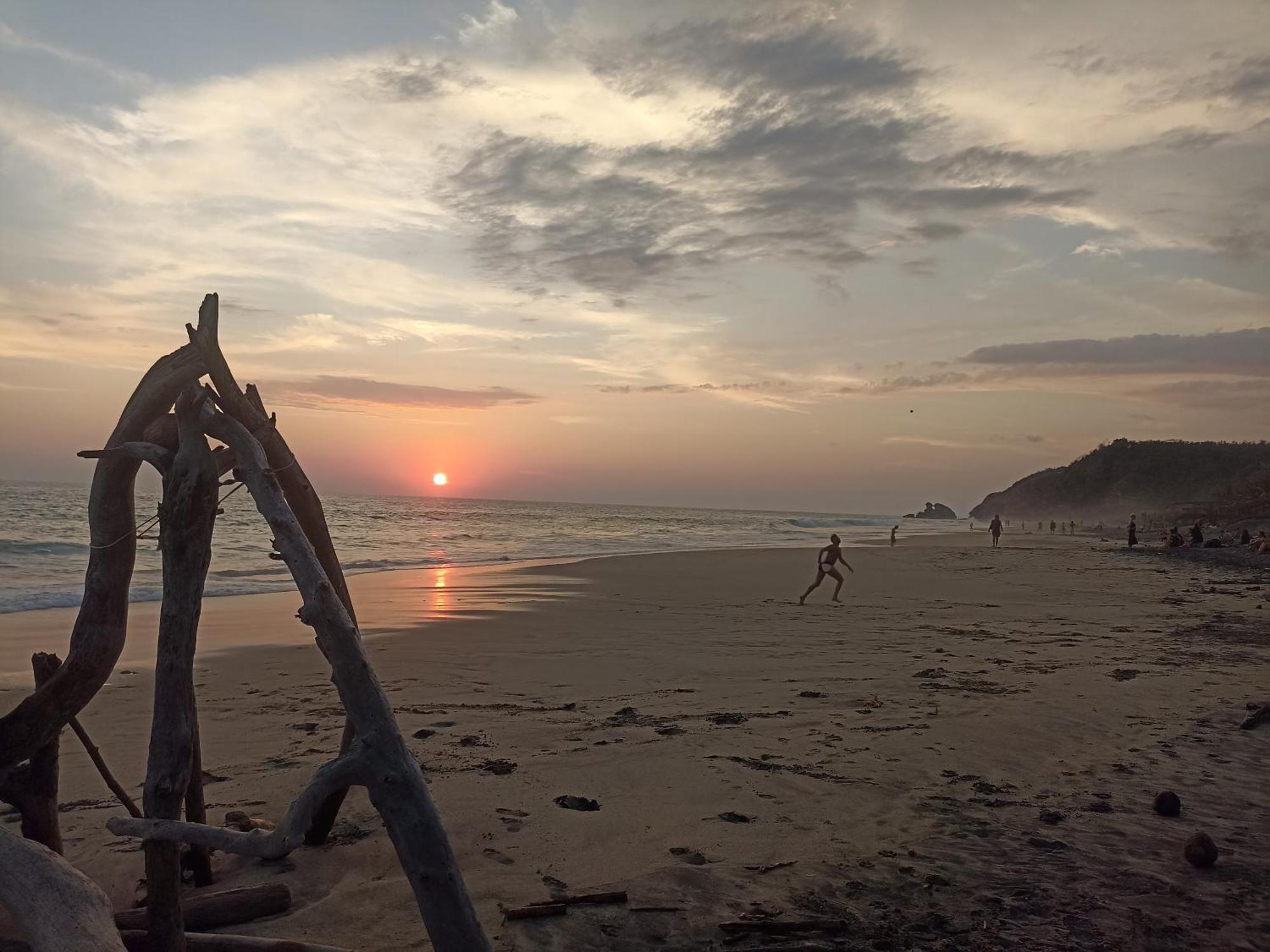 ホテル Punta Sur, Frente Al Mar Y El Atardecer マスンテ エクステリア 写真
