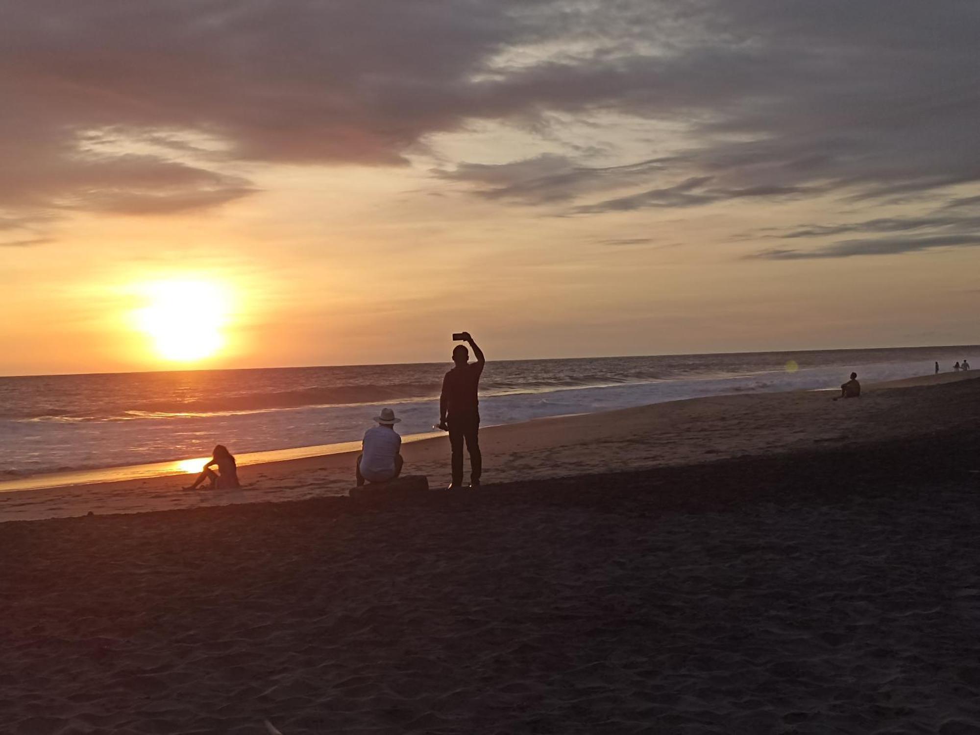 ホテル Punta Sur, Frente Al Mar Y El Atardecer マスンテ エクステリア 写真